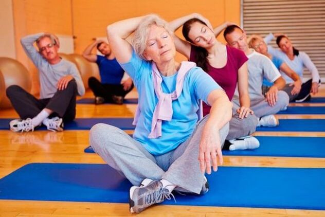 Exercises for the treatment of arthrosis are chosen individually by a doctor and a specialist in physical therapy.